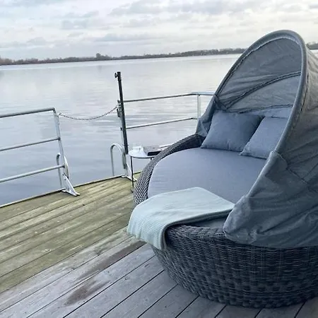 Hausboot Am Xantener Nordsee Botel *