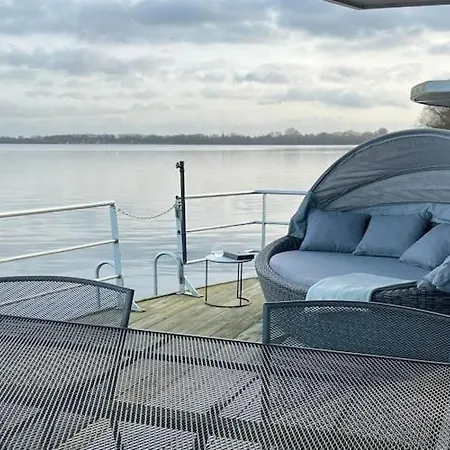 Hausboot Am Xantener Nordsee Xanten